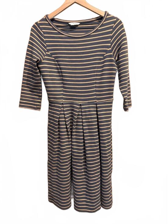 Boden Dresses & Skirts - Boden Woman’s Structured Striped Dress - Size 6